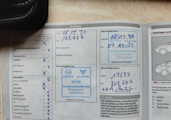 Seat Leon cena 52300 przebieg: 218000, rok produkcji 2015 z Radom małe 631